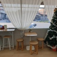 บรรยากาศ Hugo & Grace Cafe บางบ่อ-คลองด่าน
