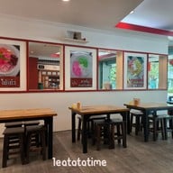 ชิงชิง ขนมหวานไทย-จีน เยื้องข้ามวิทยาลัยพยาบาล