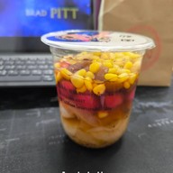 ชิงชิง ขนมหวานไทย-จีน เยื้องข้ามวิทยาลัยพยาบาล