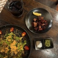 CHUNN ฉัน Ekamai