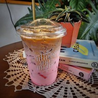 เมนูของร้าน Behind The Temple Cafe