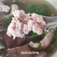 เมนูของร้าน เกาเหลาเลือดหมู ข้าง Cj เขาวัง