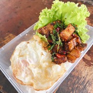 เฮียปิงข้าวมันไก่ - ข้าวหมูแดง หมูกรอบ สาขาถนนปู่เจ้าสมิงพราย