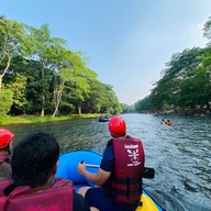 ล่องแก่งแม่น้ํานครนายก