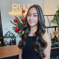 RUJA SALON