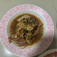 ครัวพิมล ส้มตำ ไก่ทอด ผัดไทย หอยทอด ตลาดเสรีมาร์เก็ต เดอะไนน์