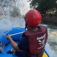 ล่องแก่งแม่น้ํานครนายก