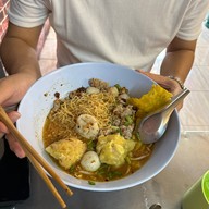 ไธพัตย์ ก๋วยเตี๋ยวต้มยำน้ำตื้น - โชคชัย4