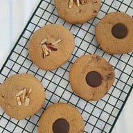 I Tim Baan Yaii ไอติมบ้านยาย