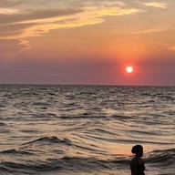 แหลมแท่น