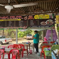 ส้มตำกระถิน ตำติด ตำต่อ