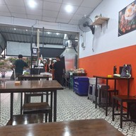 บรรยากาศ กะเพราขุนช้าง สาขา แจ้งวัฒนะ14 -