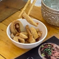 เมนูของร้าน ก๋วยเตี๋ยวเรือทองผกา ศรีเทพ