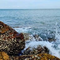 จุดชมวิวเขาสามมุข ชลบุรี