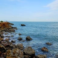 จุดชมวิวเขาสามมุข ชลบุรี