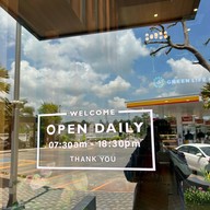 Green Life Cafe