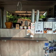 ข้าวผัดกระทะเหล็ก&ส้มตำพันละวัน  Coffee 1