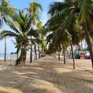 แหลมแท่น