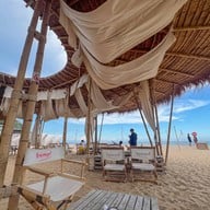 บรรยากาศ Bamp : Beach camp & Cafe