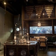 Mott 32