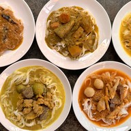 ขนมจีน ร้าน(ลับ)หลังบ้าน ชุมพร