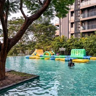 Balcony Seaside Sriracha Hotel & Serviced Apartments