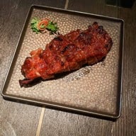 Mott 32