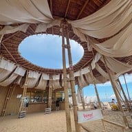 บรรยากาศ Bamp : Beach camp & Cafe