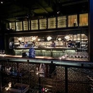 Mott 32
