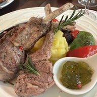 GranMonte Vineyard and Winery เขาใหญ่