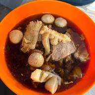 ไธพัตย์ ก๋วยเตี๋ยวต้มยำน้ำตื้น - โชคชัย4