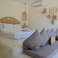 hideout เกาะกูด