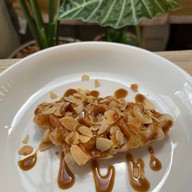 No.8 Home Coffee กาแฟสด & ครอฟเฟิล (Slow bar)