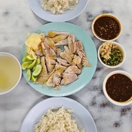 ข้าวมันไก่นายอ๊า