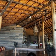 บ้านพลอยเสม็ด