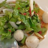 เฟื่องฟ้าก๋วยเตี๋ยวปลา บางกรวย