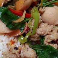 ครัวกะเพรา & กาแฟสด