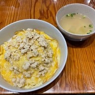 เมนูของร้าน บ้านหญิง Silom Complex ชั้น2