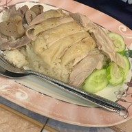 เมนูของร้าน สายไหม ข้าวมันไก่ตอน ลาดปลาเค้า ซ.3