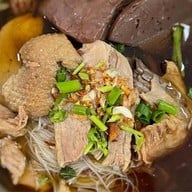 ก๋วยเตี๋ยวรสเยี่ยม (สู) สัตหีบ