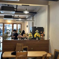 WHY COFFEE CAFE' WHY COFFEE CAFE'