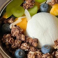 Choobidoo Greek Yogurt (그릭 요거트) กรีกโยเกิร์ตและ ACAI BOWL