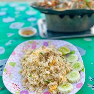 เมนูของร้าน อารีวรรณ ซีฟู้ด