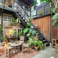 บรรยากาศ Beside you cafe Singburi