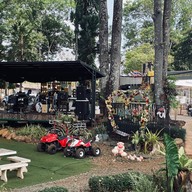 หับเผย คาเฟ่@ทุ่งเบญจา