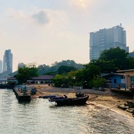 Centara Sonrisa Residences & Suites Sriracha