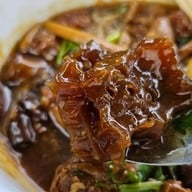 กระเพาะปลาขันน้ำ ตลาดพลู