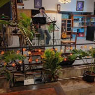 บรรยากาศ ต้นยอ หอการค้า หอการค้า