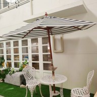 บรรยากาศ บ้านหญ้าขาว Baan Hyakhaw Cafe Coffee Bakery ศรีสมาน