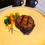 เมนูของร้าน Horizon Rooftop Restaurant & Bar, Hilton Pattaya